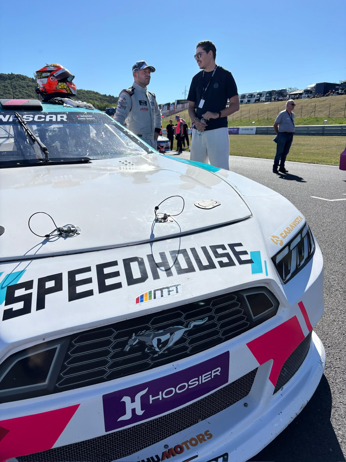 Driver briefing, pit lane
